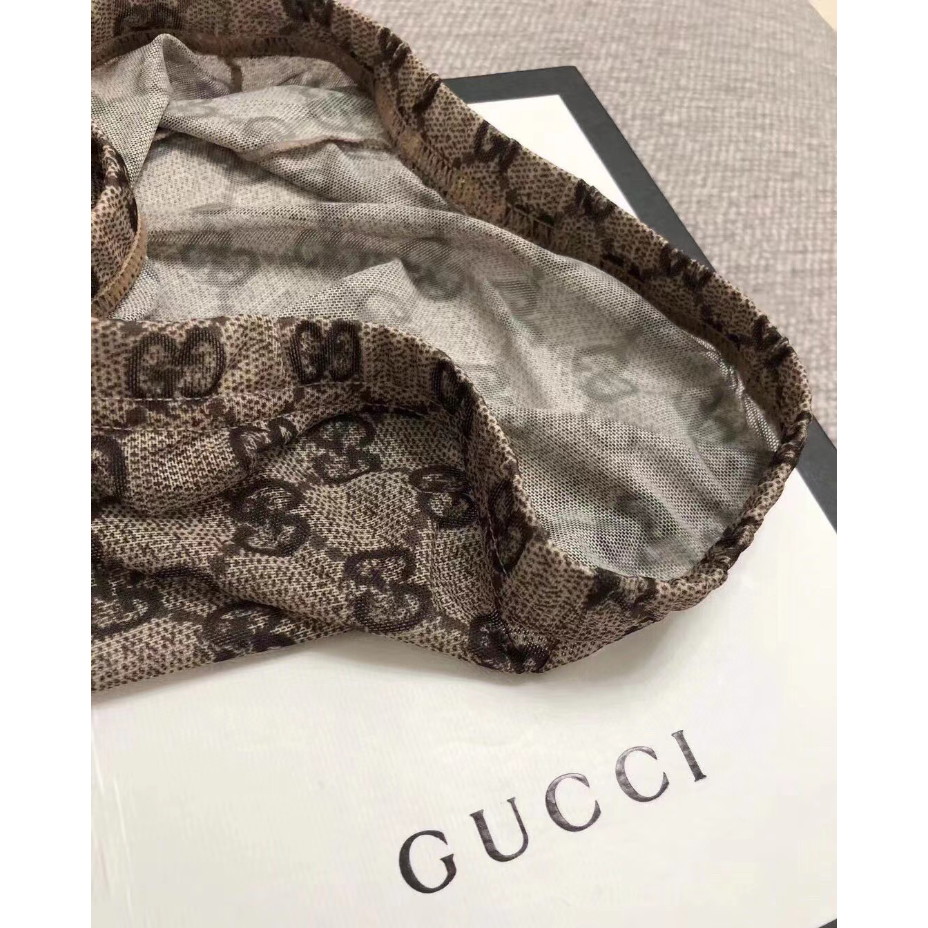 Gucci Logo Socks - DesignerGu