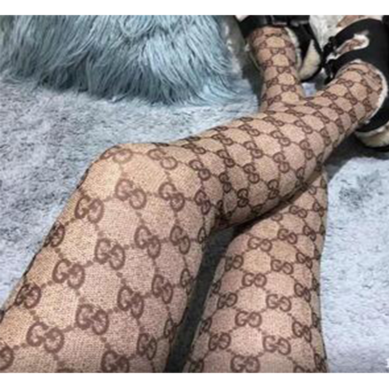 Gucci Logo Socks - DesignerGu