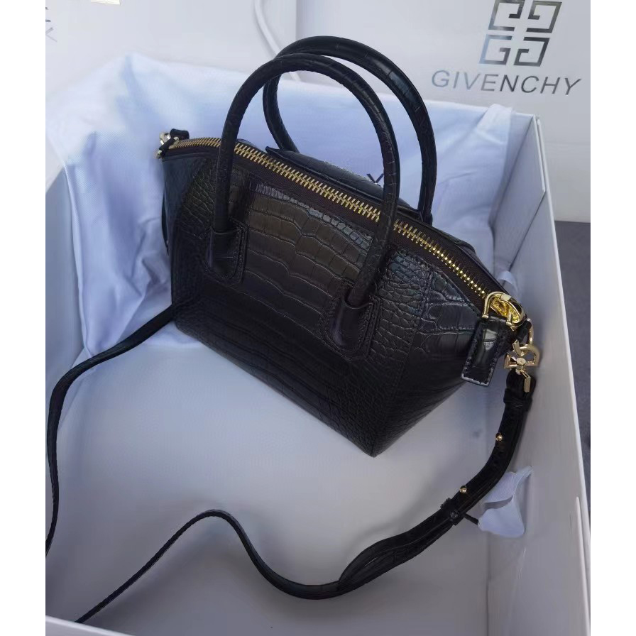 Givenchy Black Handbag(22-22-13CM) - DesignerGu