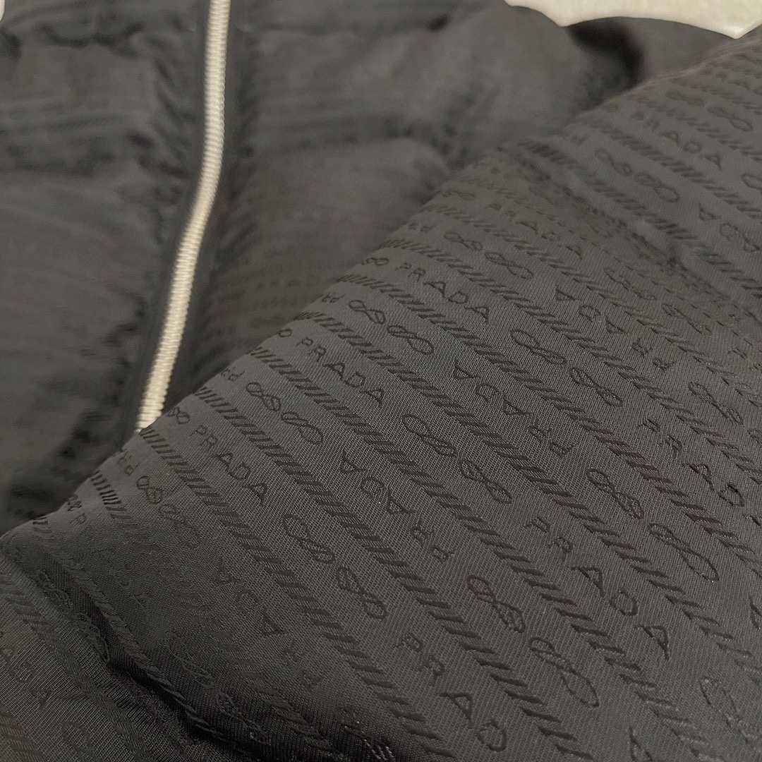 Prada Re-Nylon Cropped Hooded Down Jacket - DesignerGu