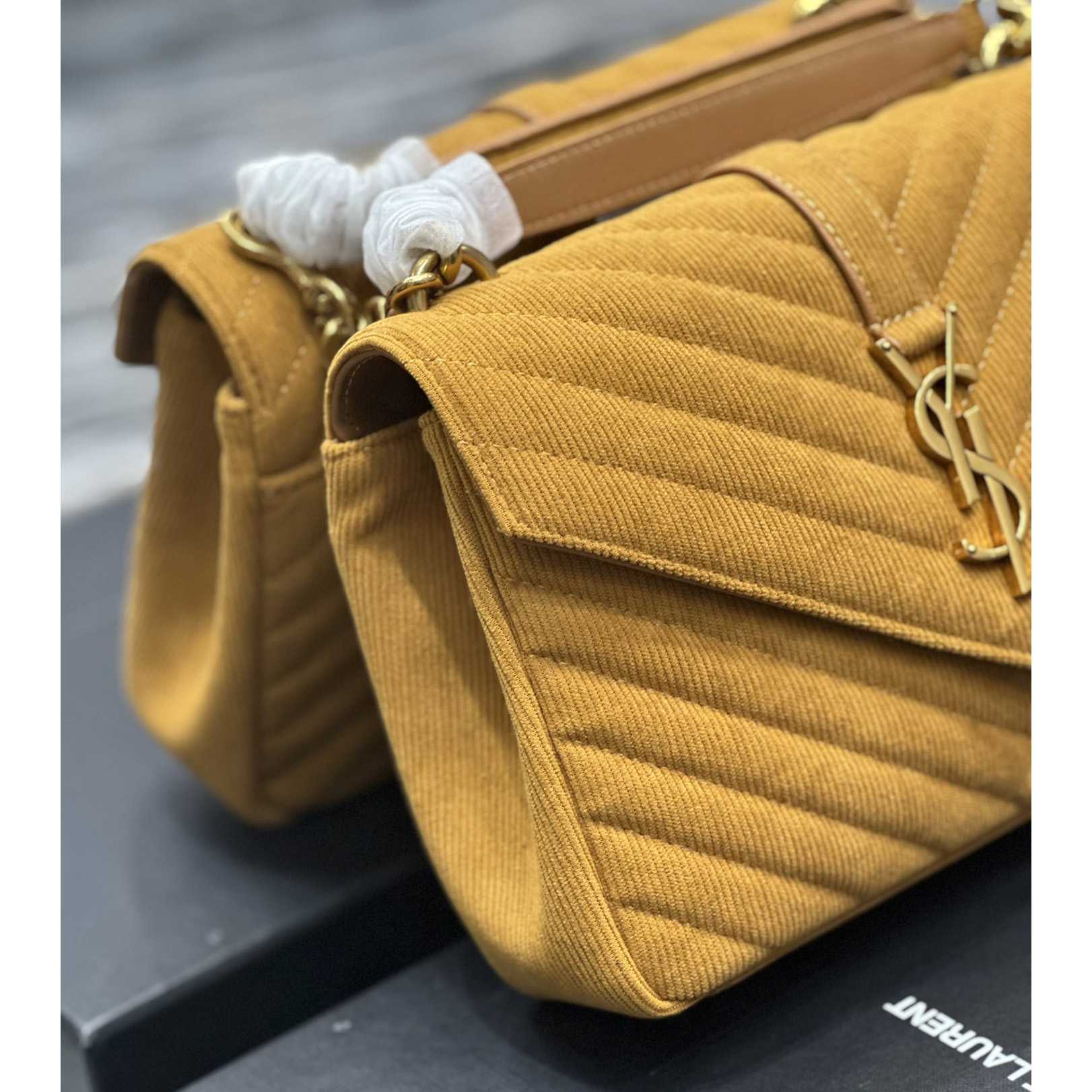 Saint Laurent College Shoulder Bag (24x17x6cm) - DesignerGu