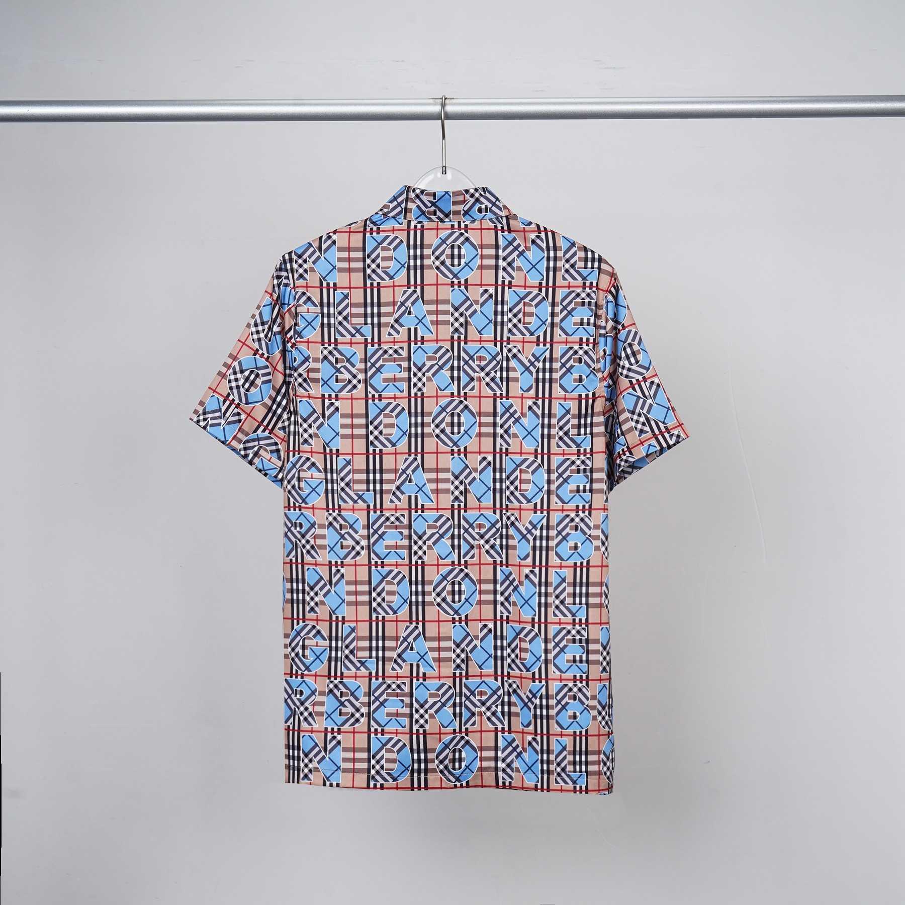 Burberry Vintage Check Logo Short Sleeve Shirt & Shorts - DesignerGu