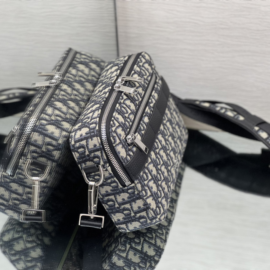 Dior Safari Messenger Bag - DesignerGu