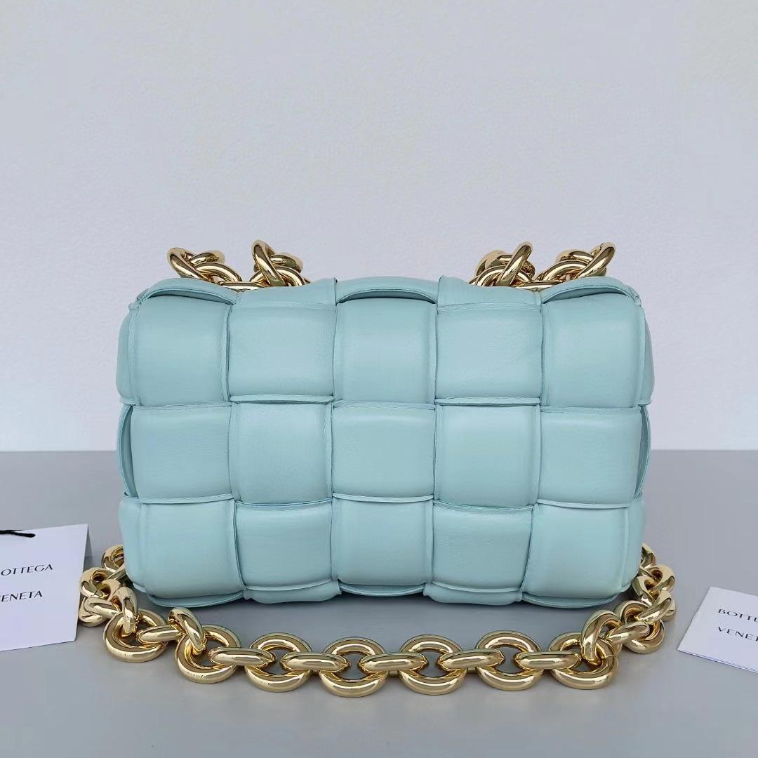 Bottega Veneta Chain Cassette Two-way Bag(26-18-8cm) - DesignerGu