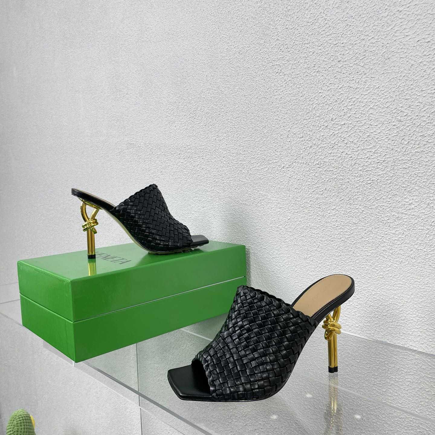 Bottega Veneta Knot Mule - DesignerGu