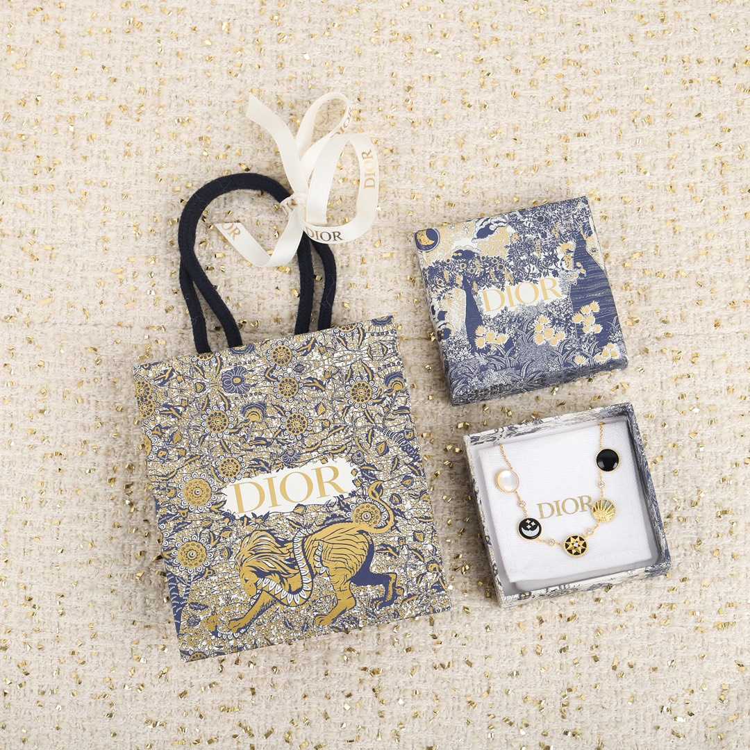 Dior Rose Des Vents and Rose Céleste Necklace - DesignerGu