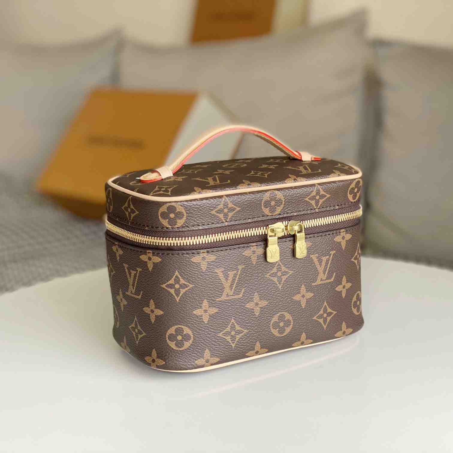 Louis Vuitton Nice Mini Toiletry Pouch  M44495 - DesignerGu