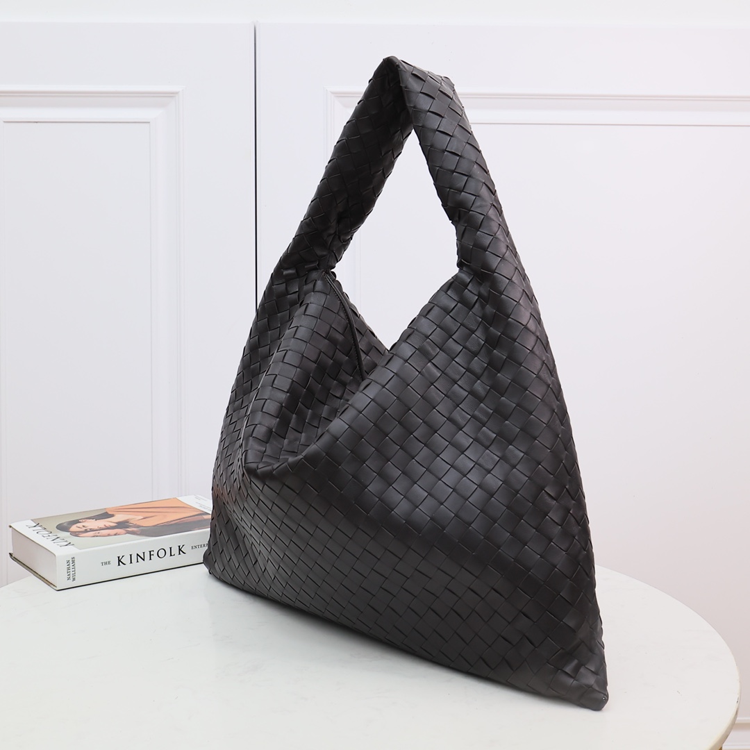 Bottega Veneta Large Hop - DesignerGu