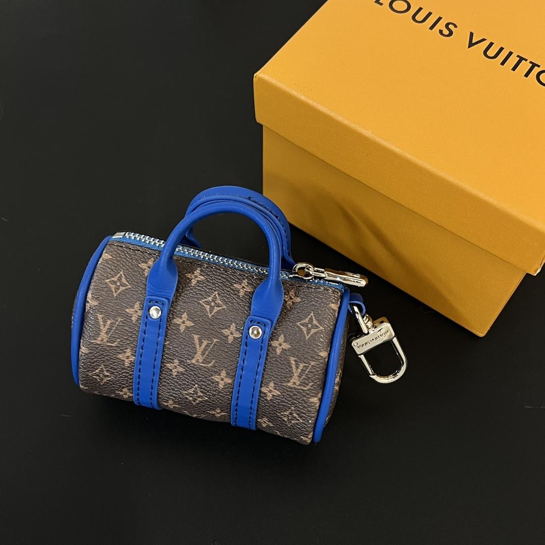 Louis Vuitton LV Colormania Mini Keepall Pouch   M01519 - DesignerGu
