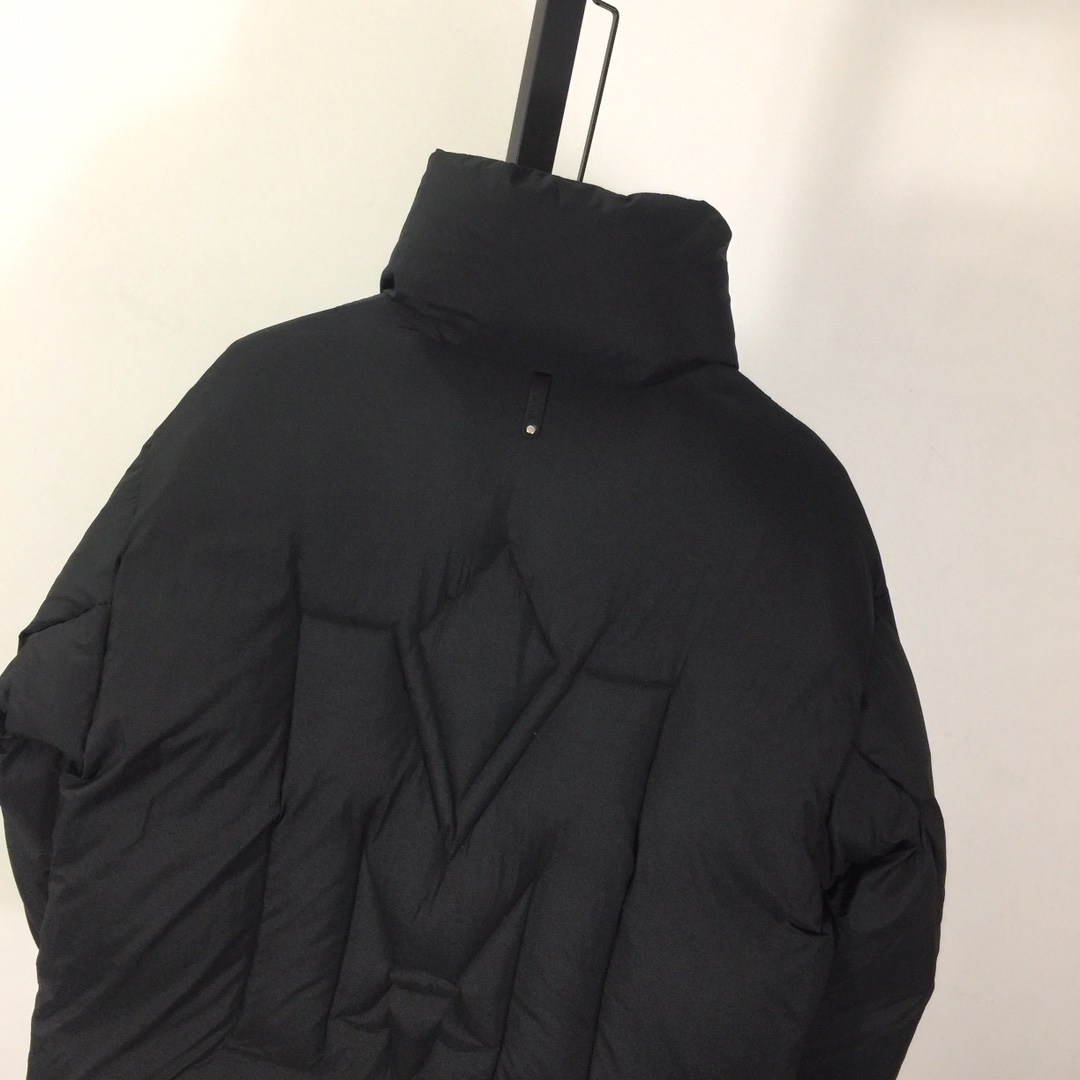 Mackage Padded Short Down Jacket - DesignerGu