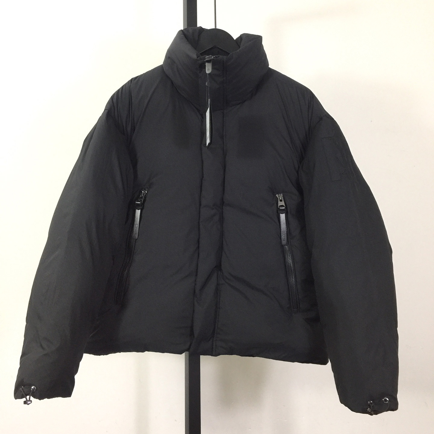 Mackage Padded Short Down Jacket - DesignerGu