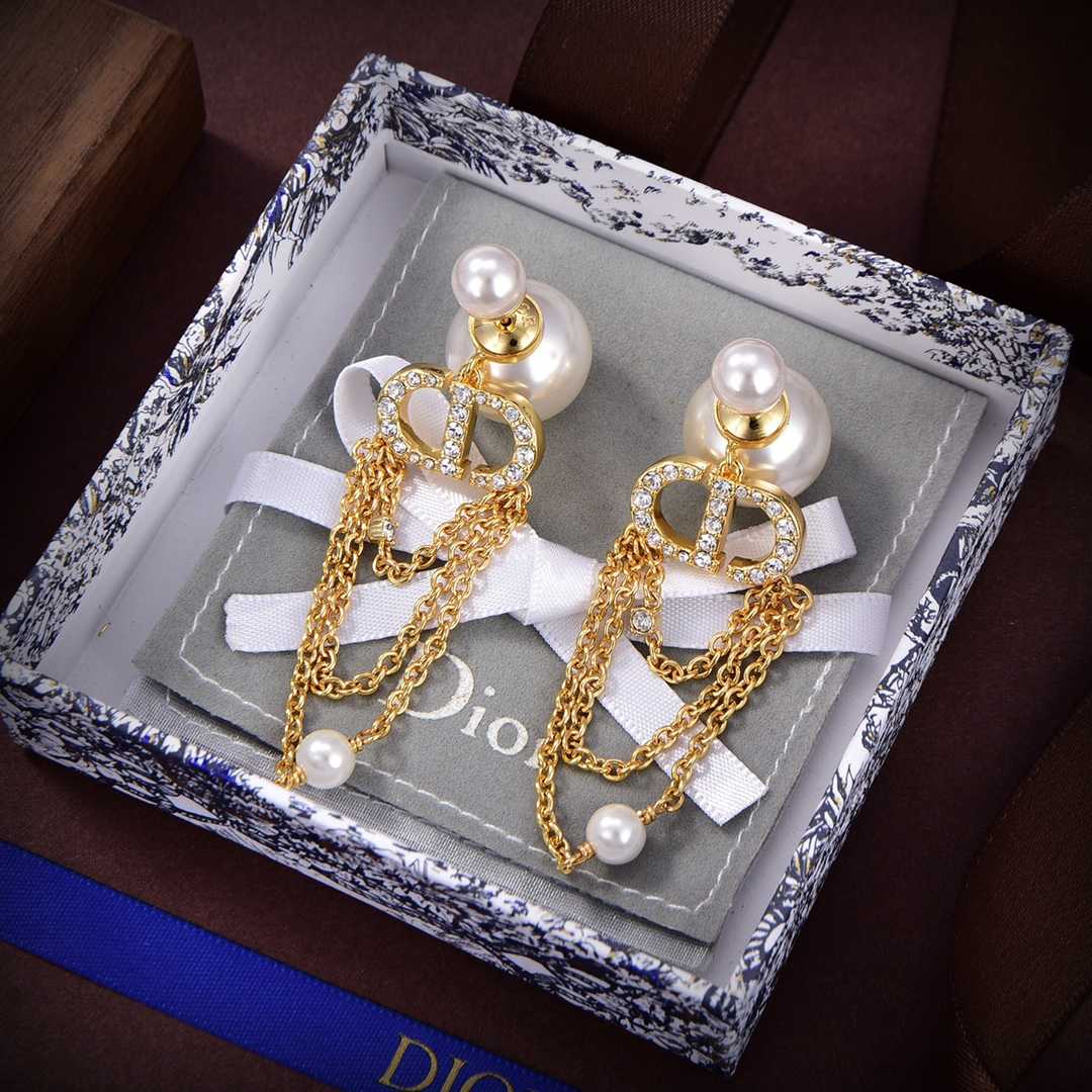 Dior Tribales Earrings - DesignerGu