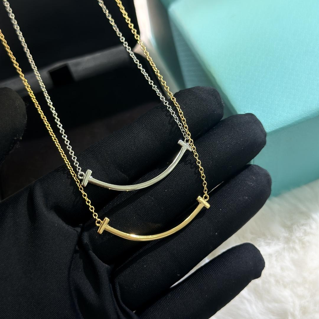 Tiffany&CO Heart Smile Pendant - DesignerGu