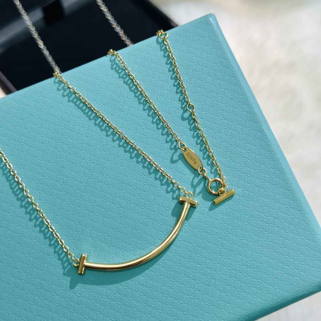 Tiffany&CO Heart Smile Pendant - DesignerGu