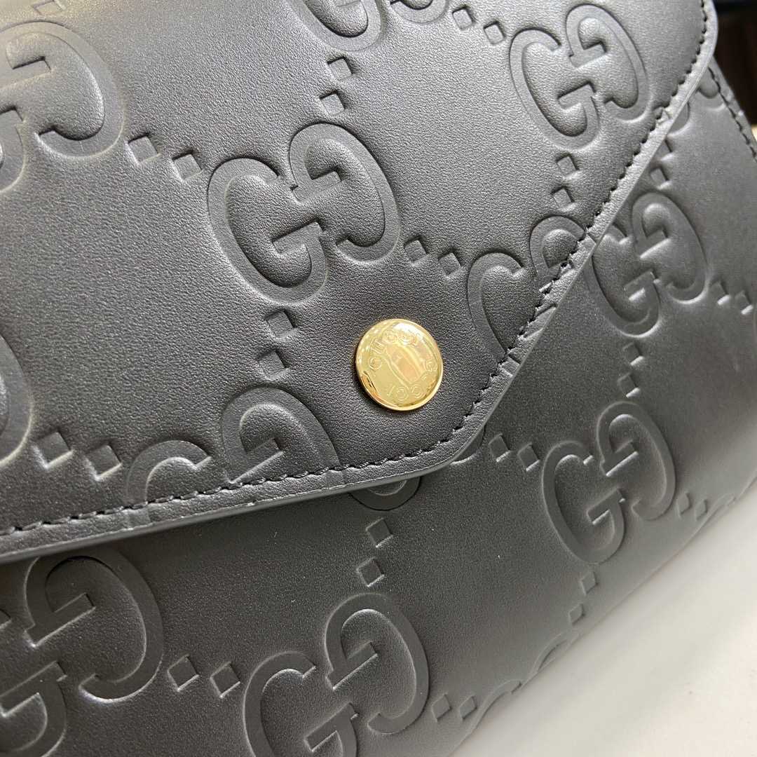 Gucci GG Chain Wallet - DesignerGu