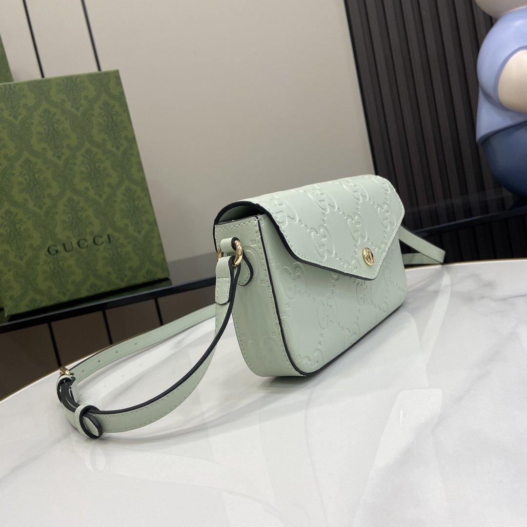 Gucci GG Super Mini Shoulder Bag - DesignerGu