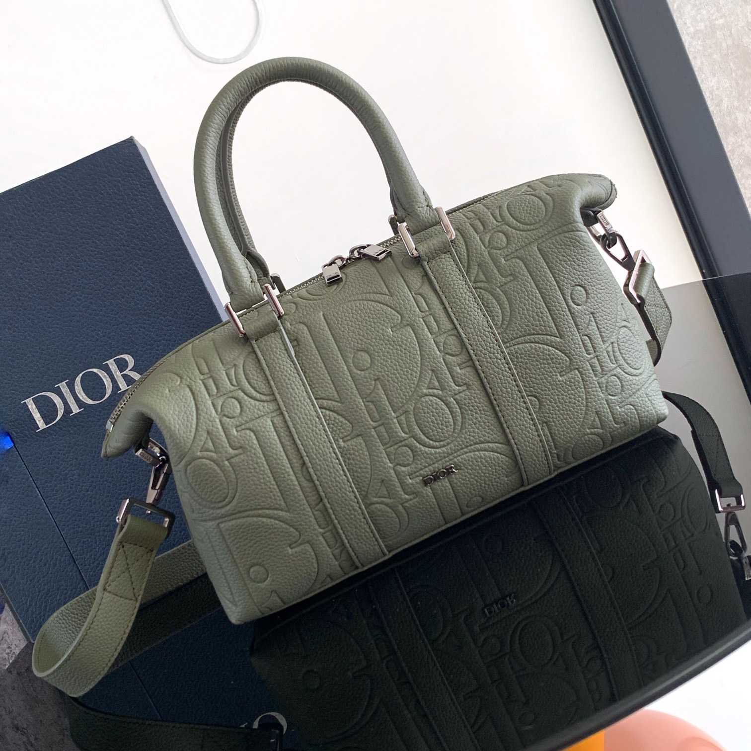 Dior Weekender 25 - DesignerGu