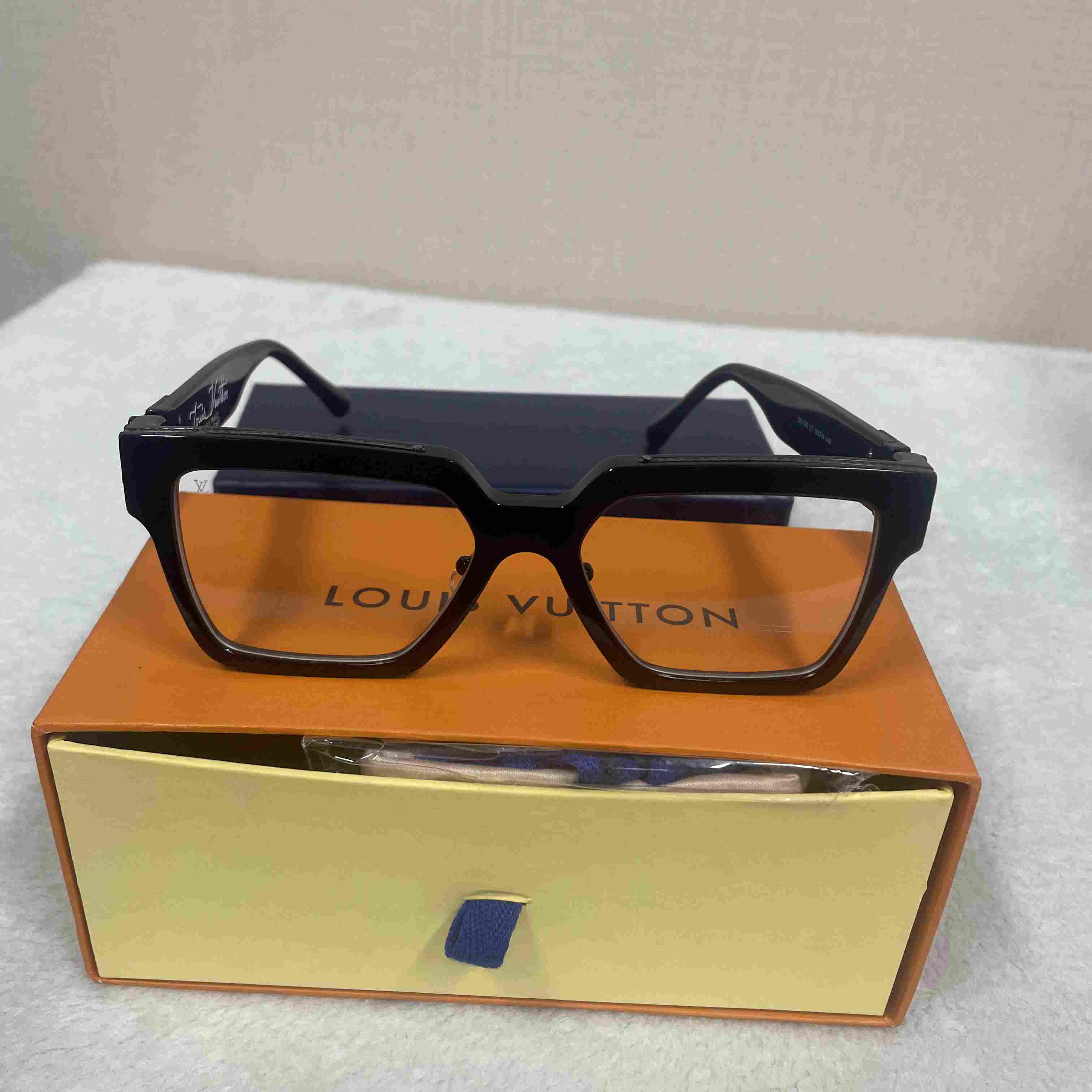 Louis Vuitton 1.1 Millionaires Square Sunglasses  - DesignerGu