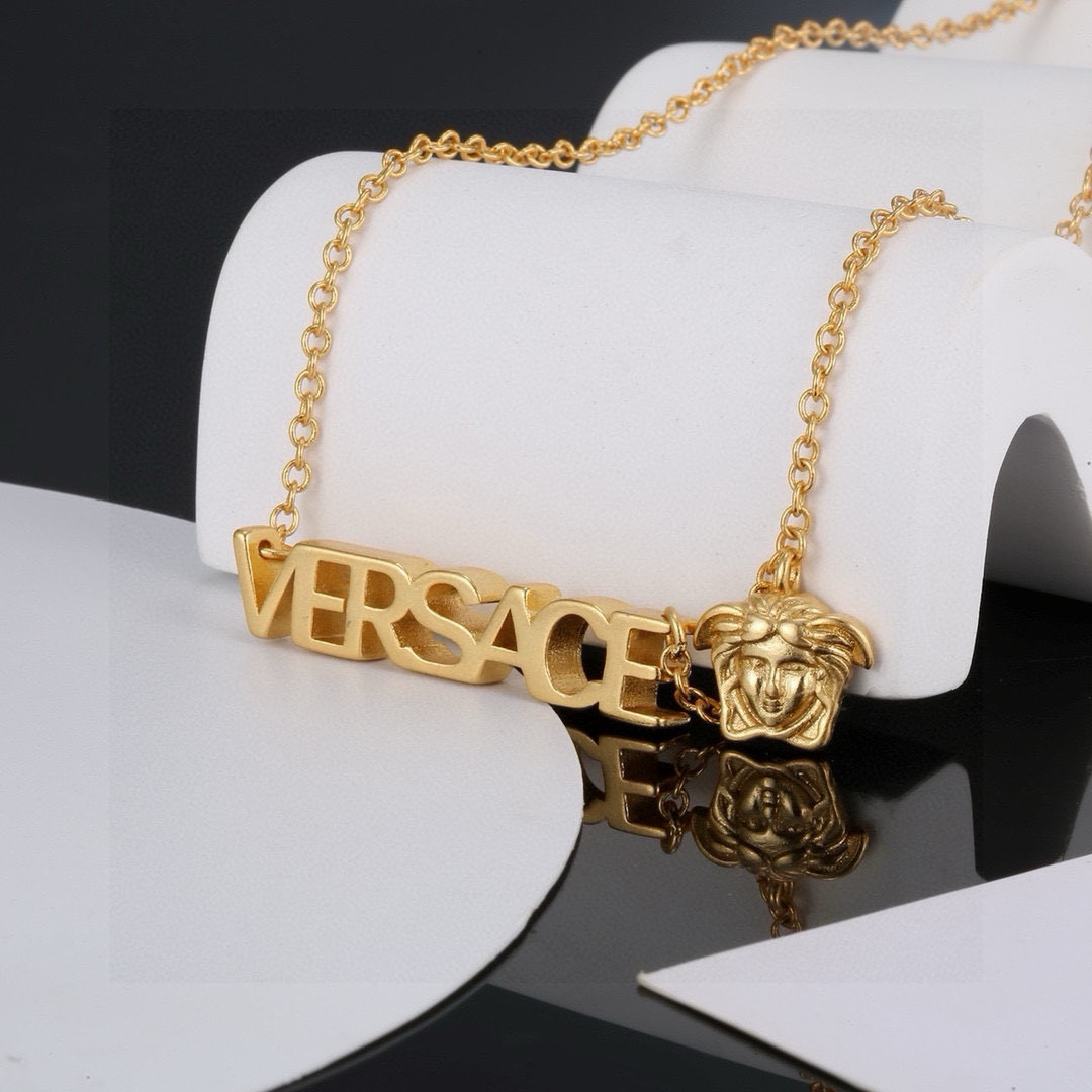Versace Necklace - DesignerGu
