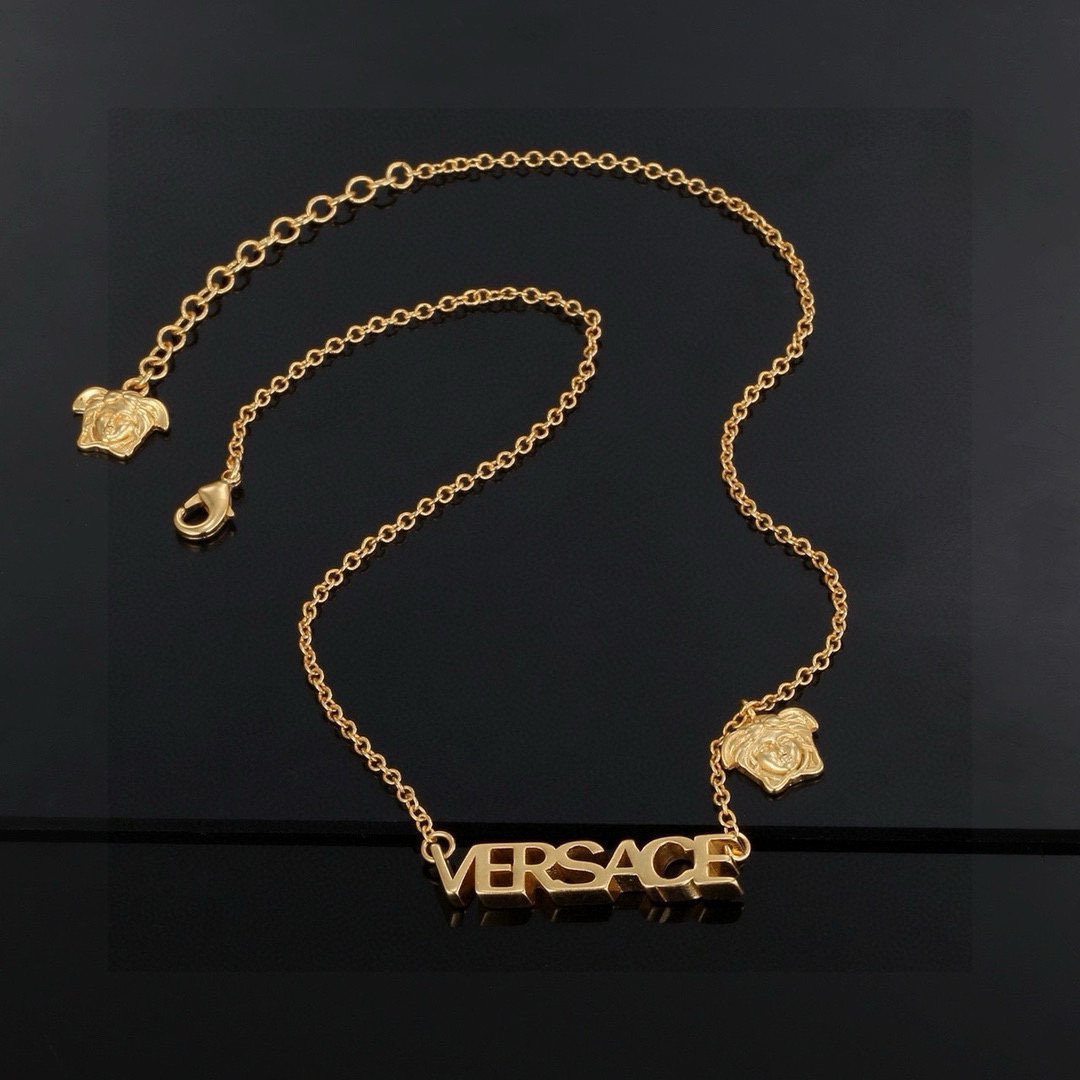 Versace Necklace - DesignerGu