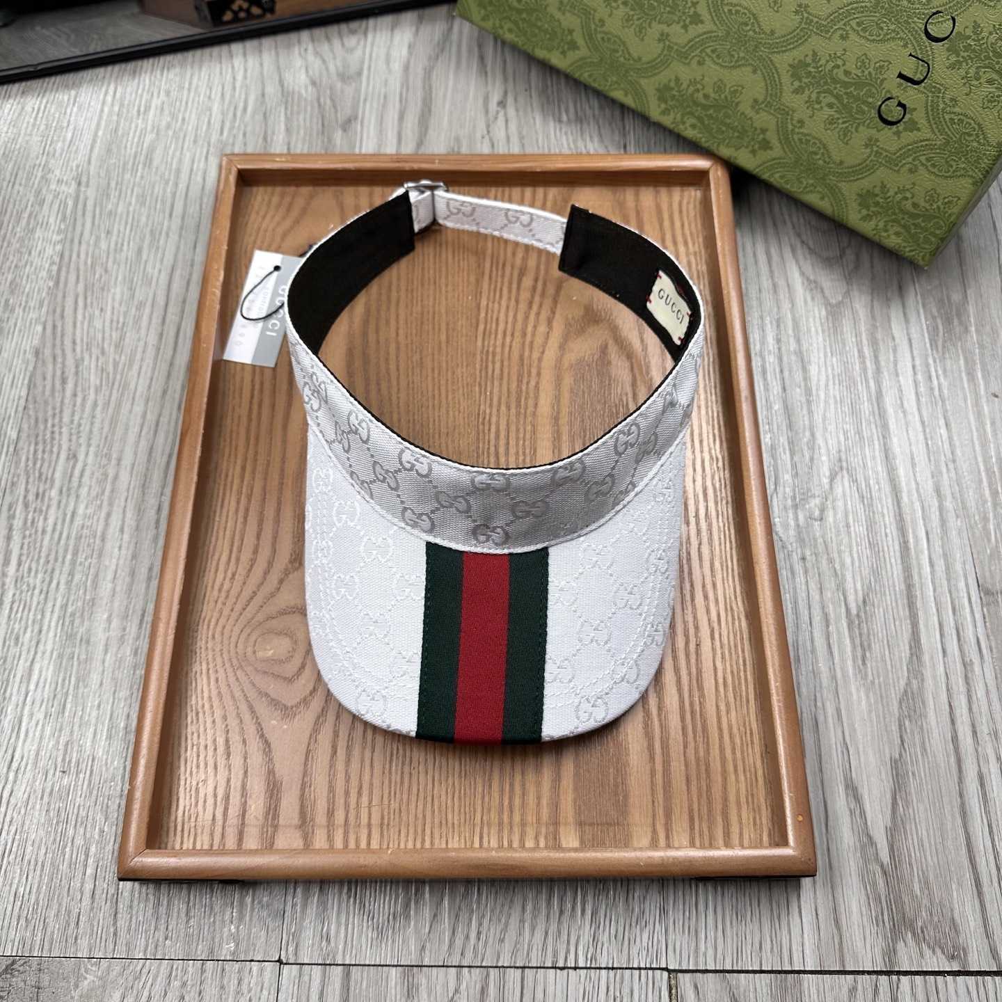 Gucci Original GG Canvas Visor With Web - DesignerGu