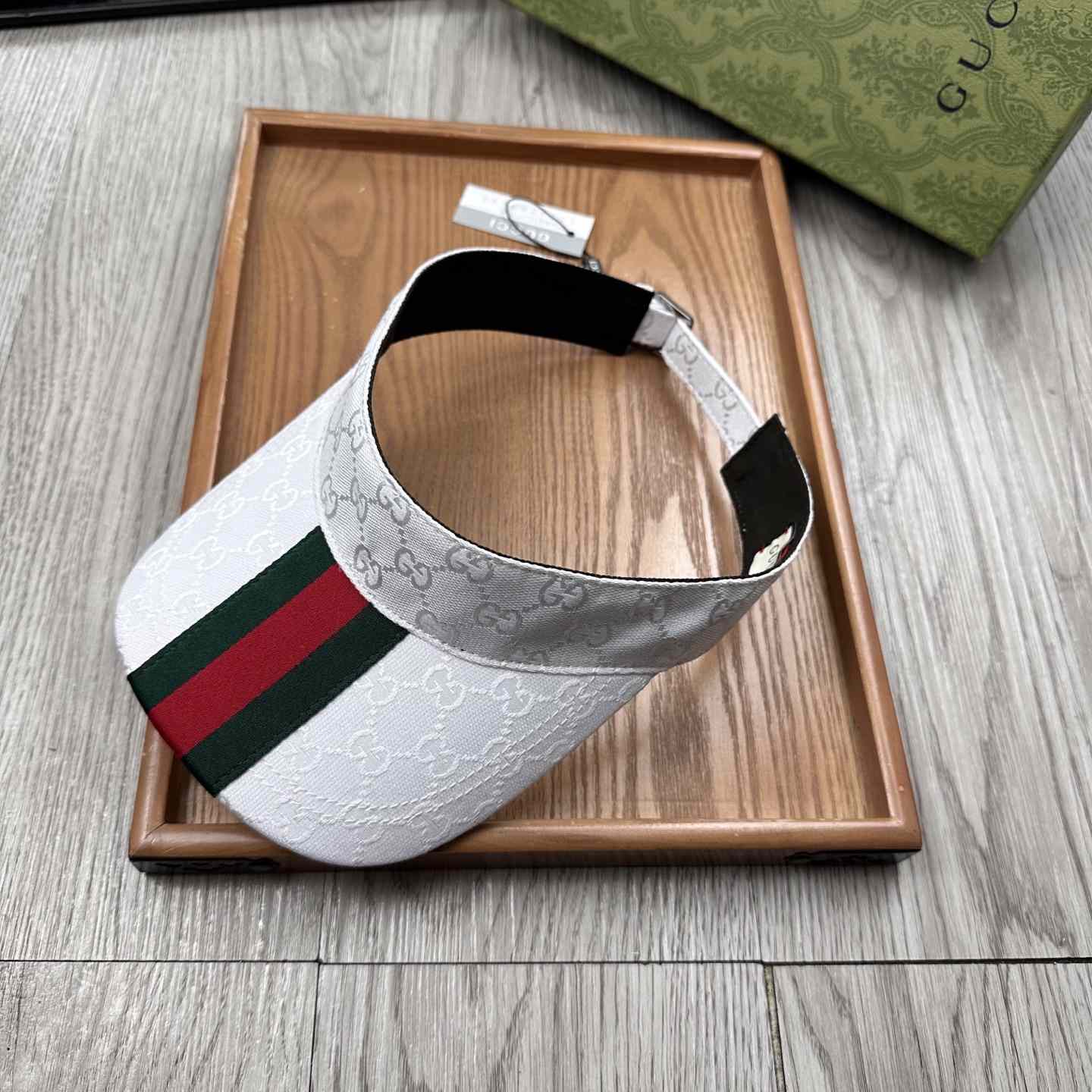 Gucci Original GG Canvas Visor With Web - DesignerGu