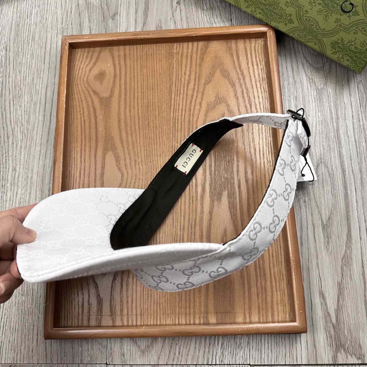 Gucci Original GG Canvas Visor With Web - DesignerGu