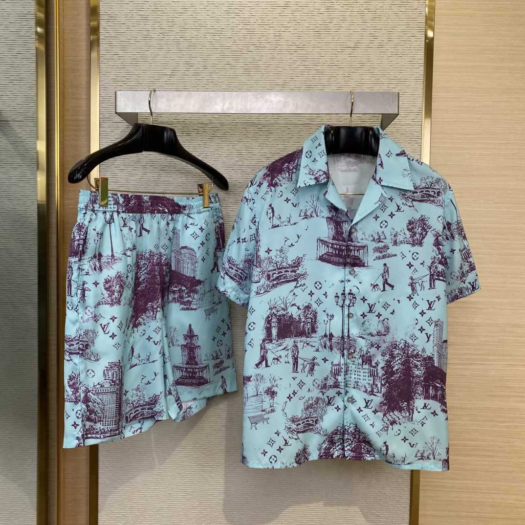 Louis Vuitton Tracksuits - DesignerGu