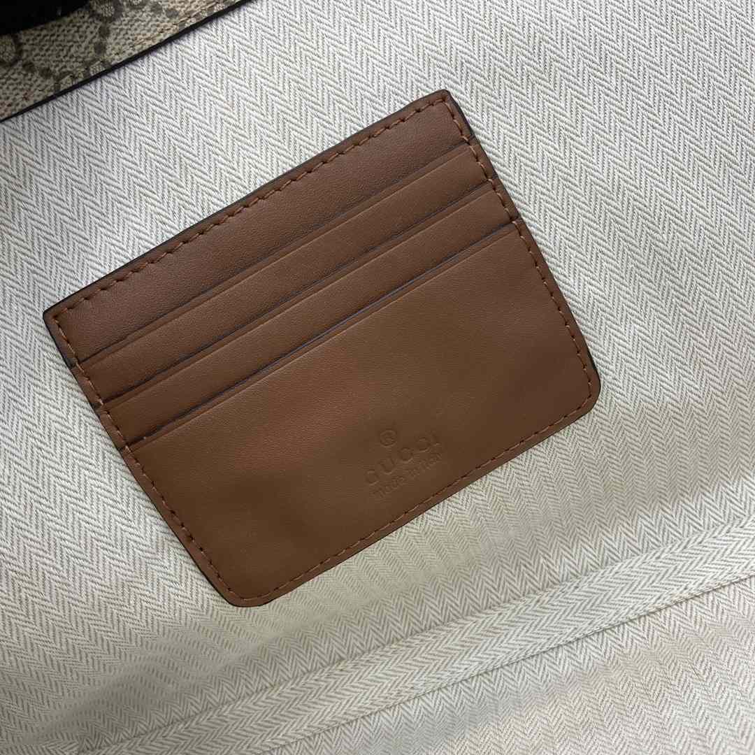 Gucci GG Emblem Small Business Case - DesignerGu