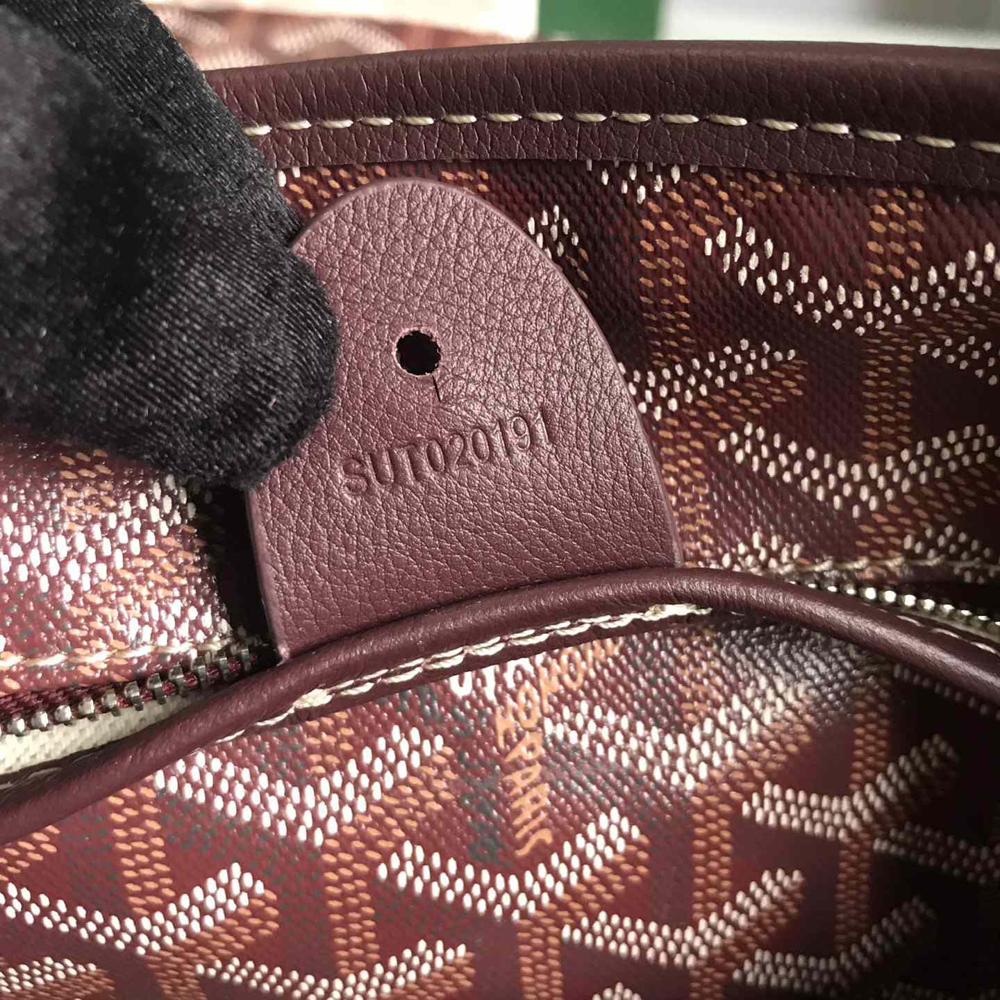 Goyard Saint Louis PM Bag - DesignerGu