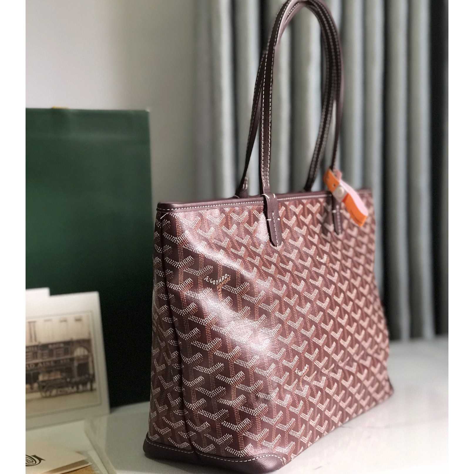 Goyard Saint Louis PM Bag - DesignerGu