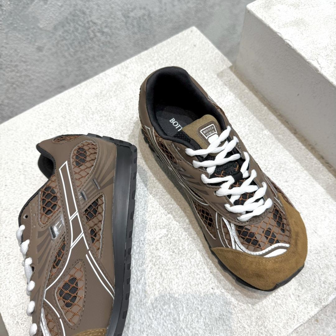 Bottega Veneta Orbit Sneaker - DesignerGu