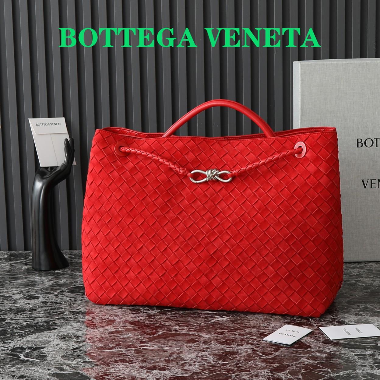 Bottega Veneta Large Andiamo Intrecciato Suede Tote    - DesignerGu