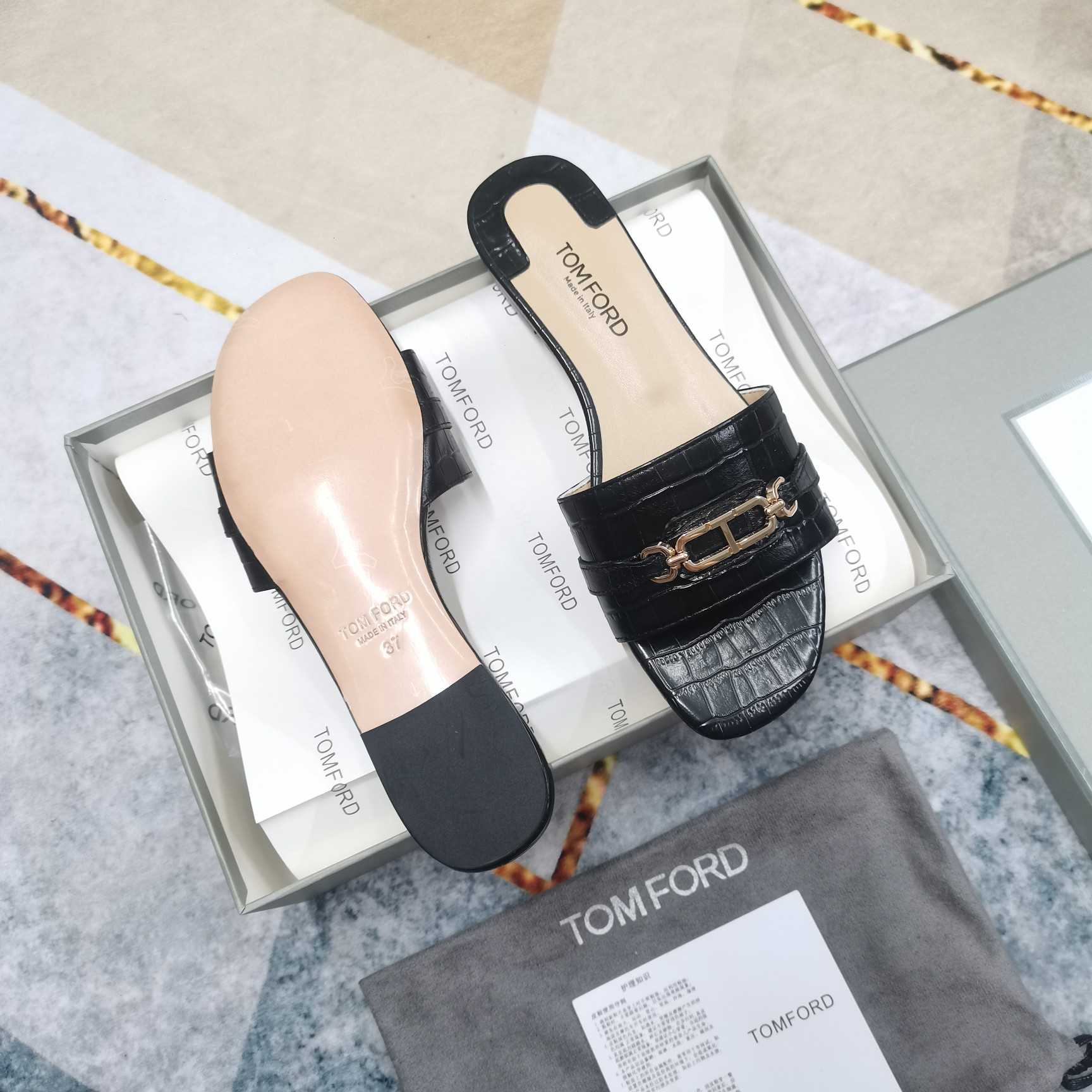 Tom Ford Whitney Slides - DesignerGu