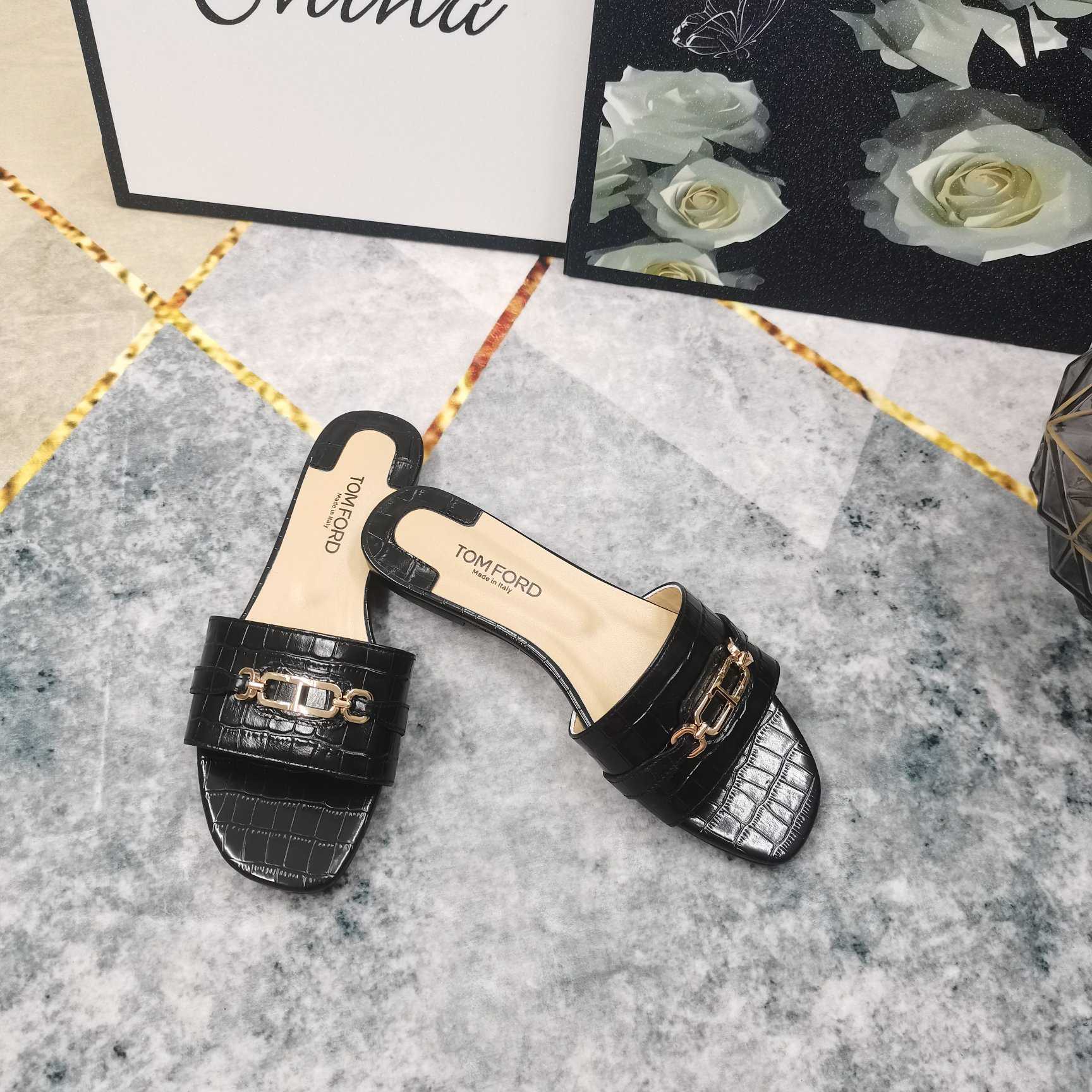 Tom Ford Whitney Slides - DesignerGu