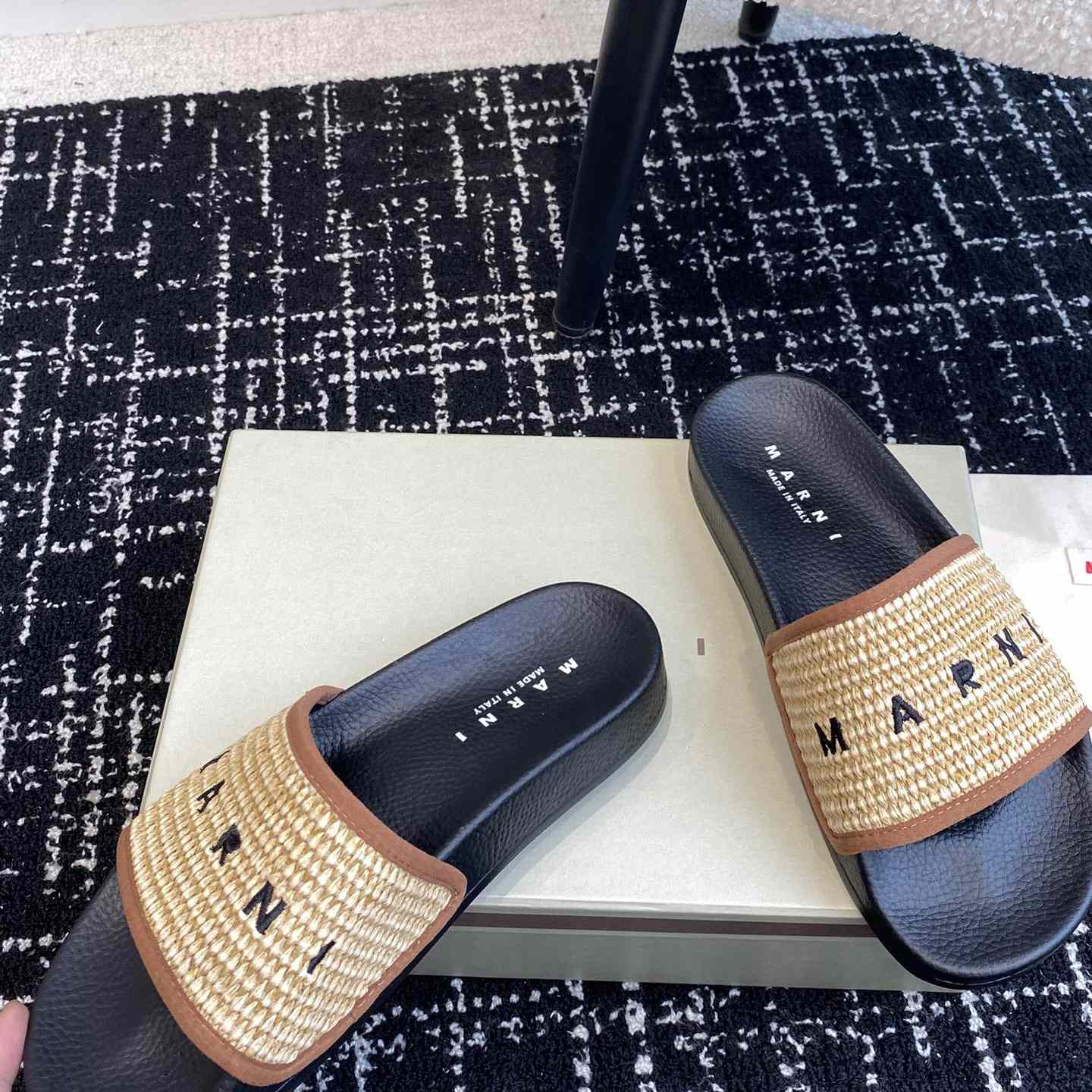 Marni Slide Logo-embroidered Raffia Slides  - DesignerGu