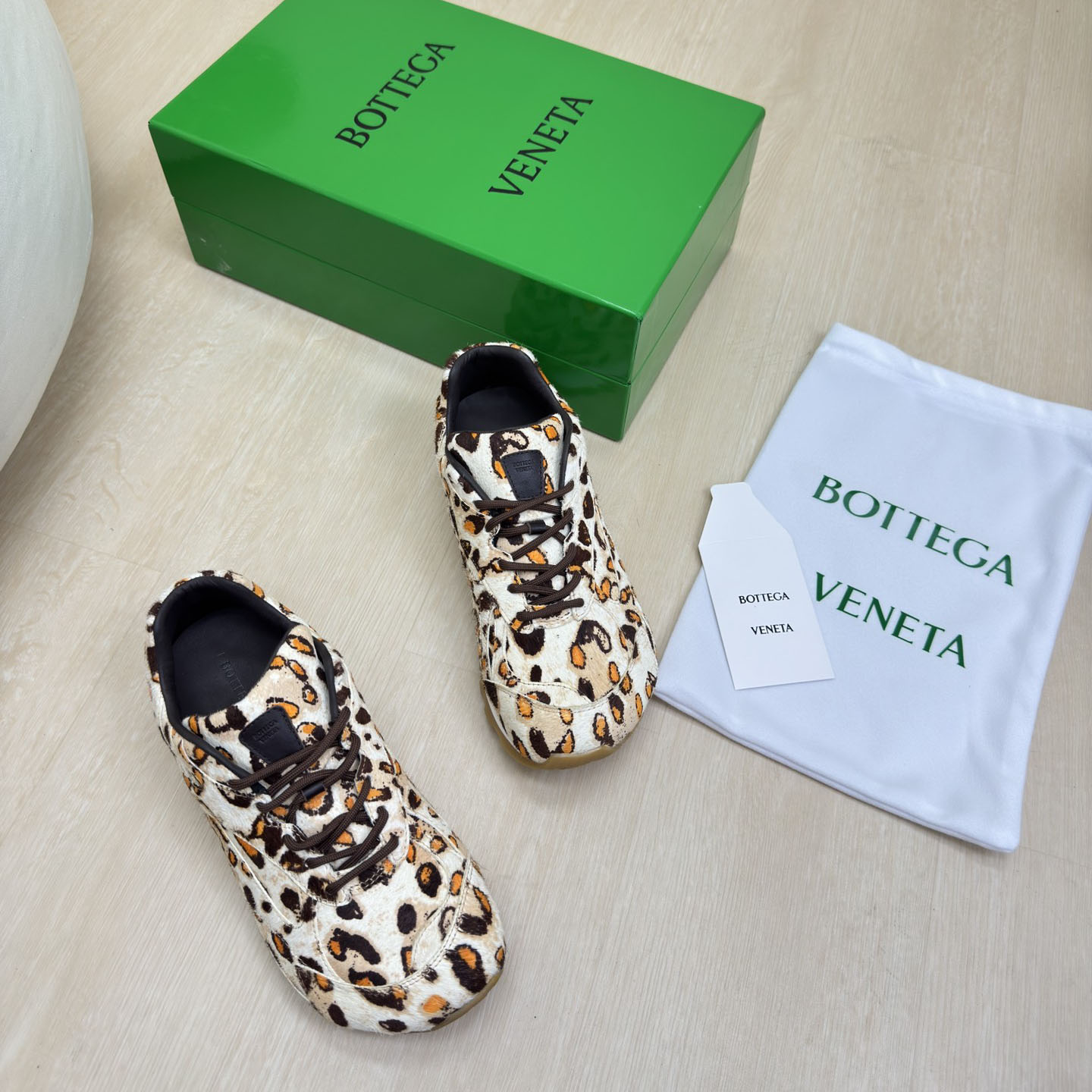 Bottega Veneta Orbit Sneaker - DesignerGu