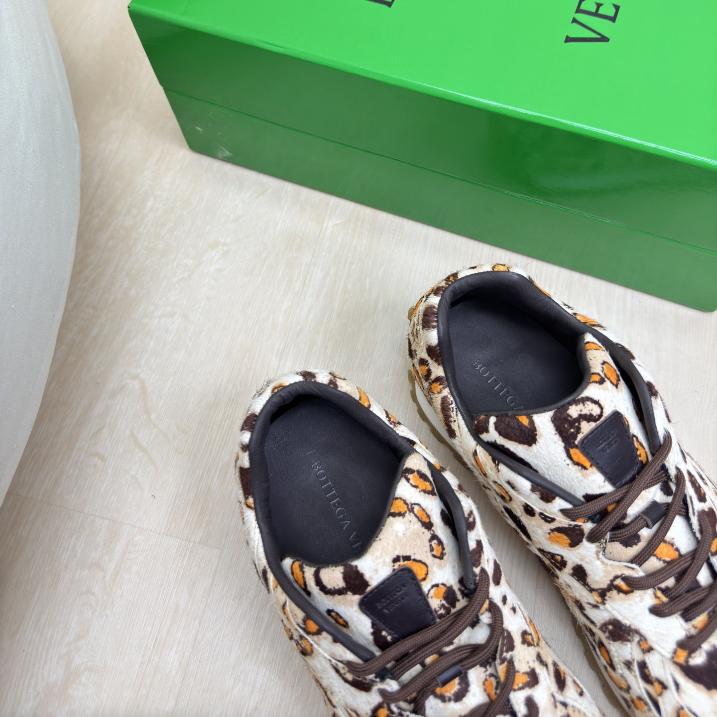 Bottega Veneta Orbit Sneaker - DesignerGu