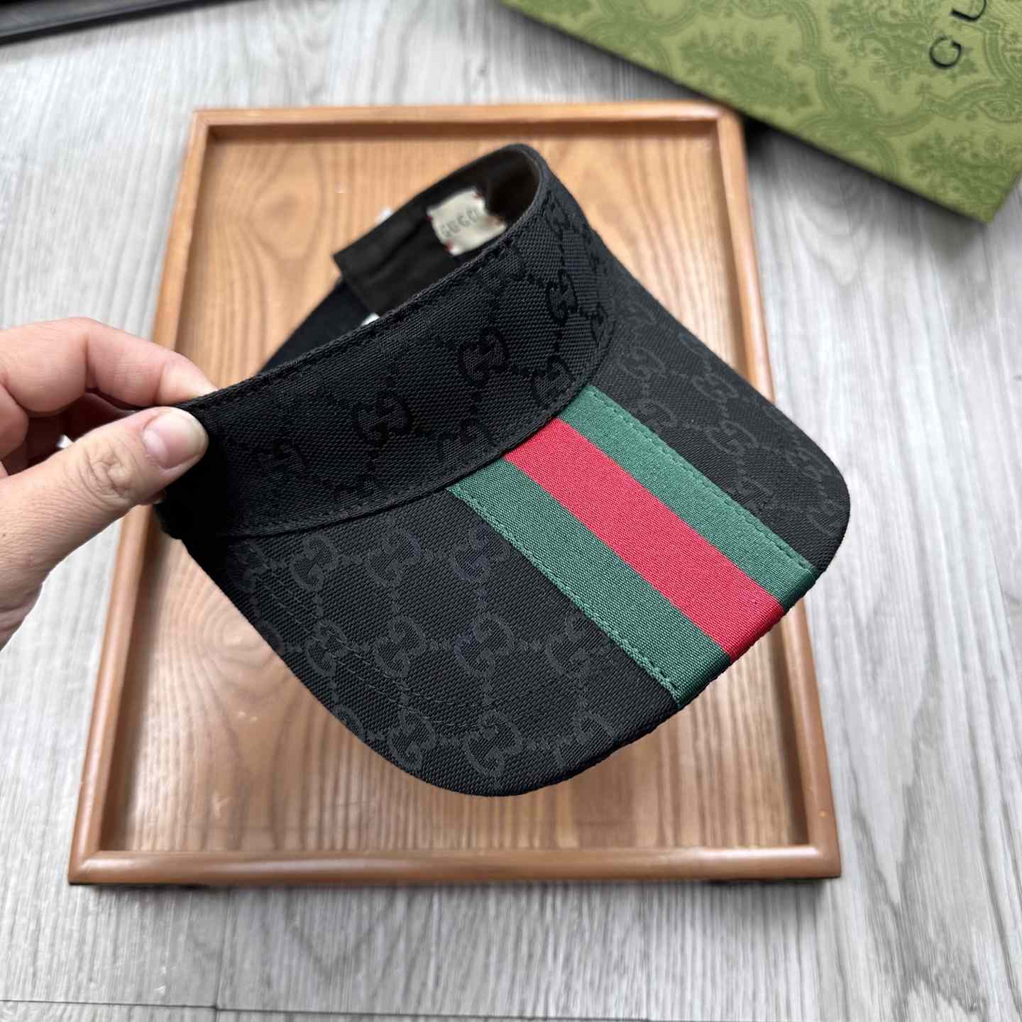 Gucci Original GG Canvas Visor With Web - DesignerGu