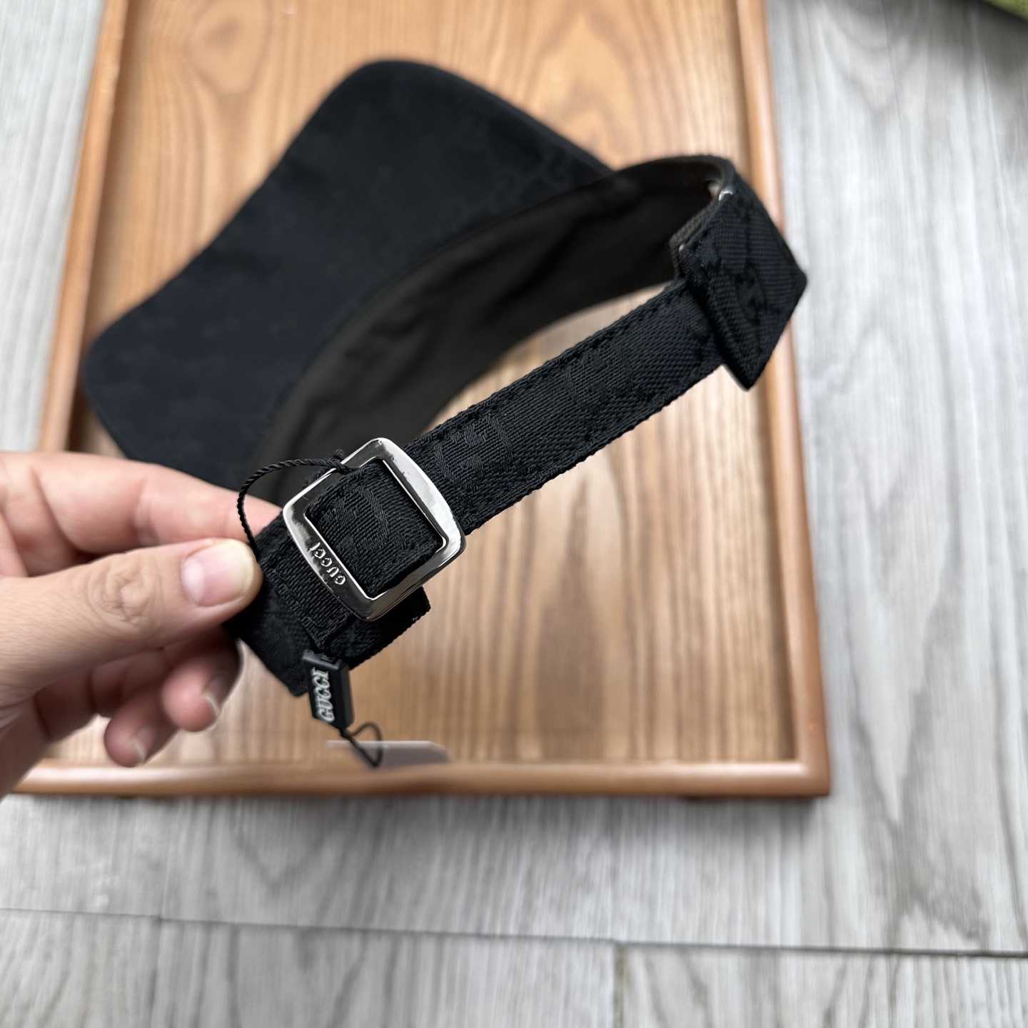 Gucci Original GG Canvas Visor With Web - DesignerGu