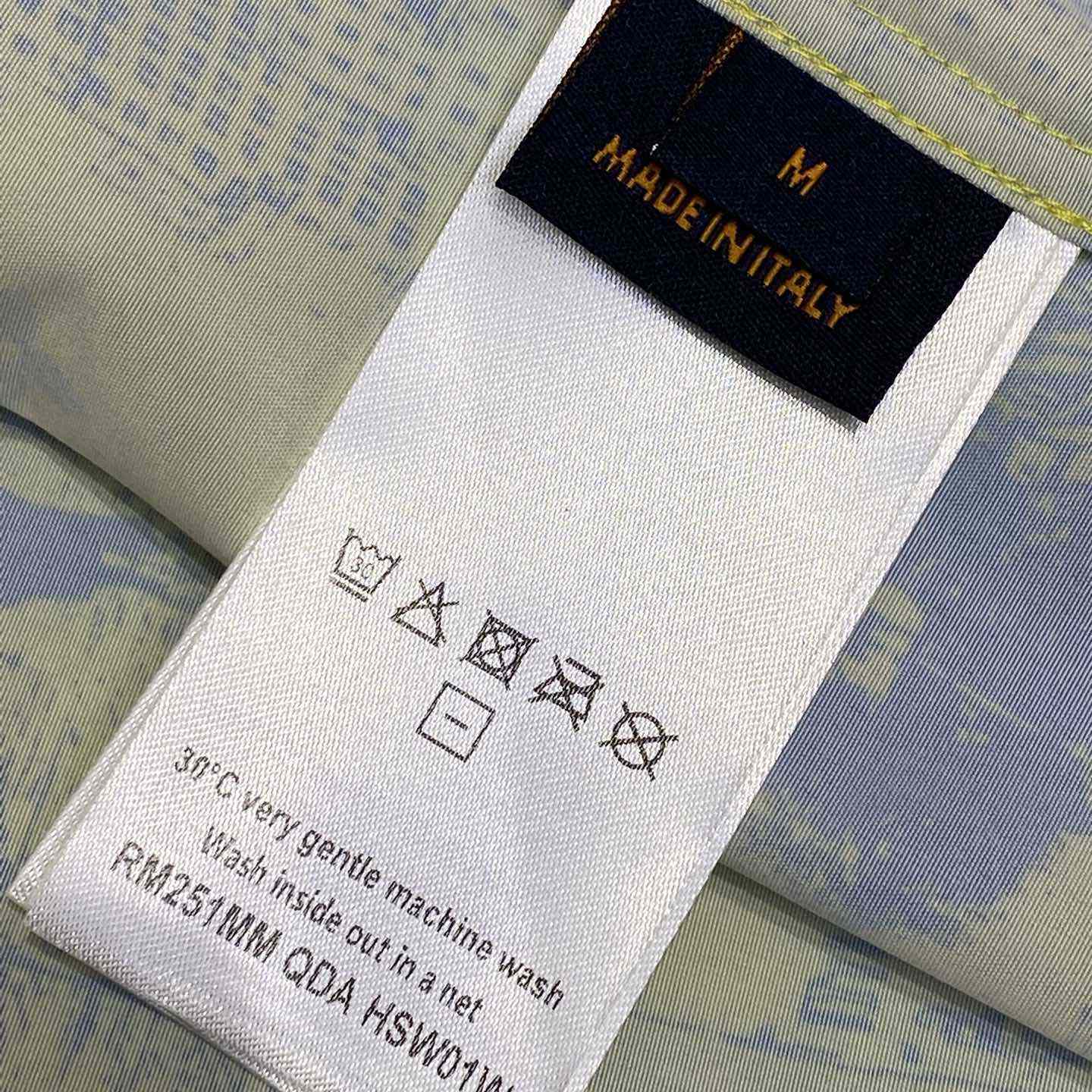 Louis Vuitton Tracksuits - DesignerGu