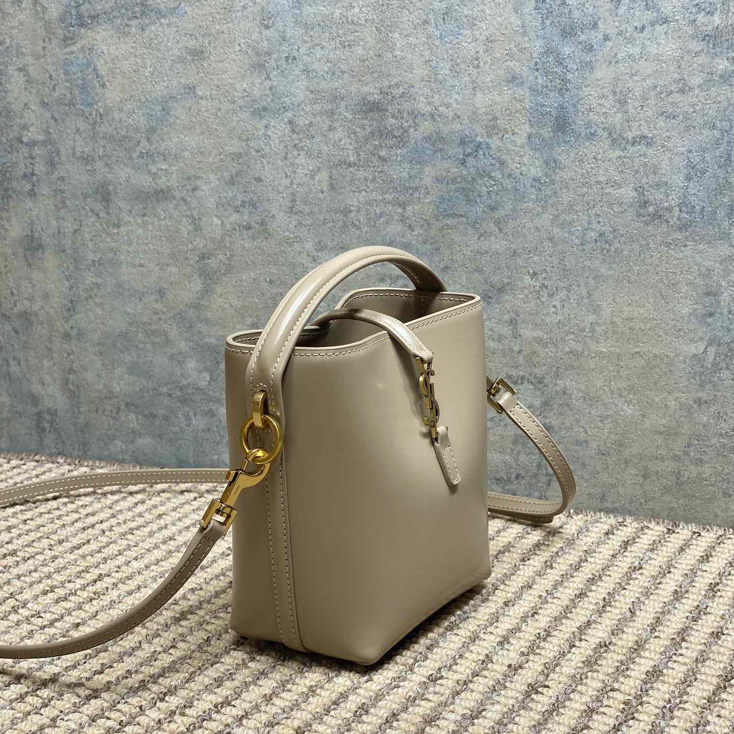 Saint Laurent Le 37 Mini In Shiny Leather - DesignerGu