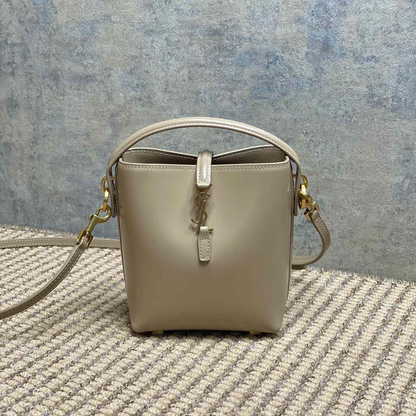 Saint Laurent Le 37 Mini In Shiny Leather - DesignerGu