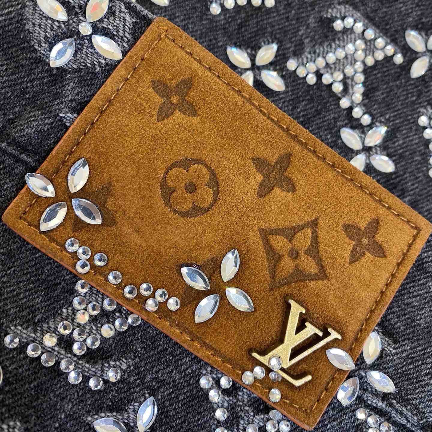 Louis Vuitton Embroidered Monogram Baggy Denim Pants   1ABY8N - DesignerGu