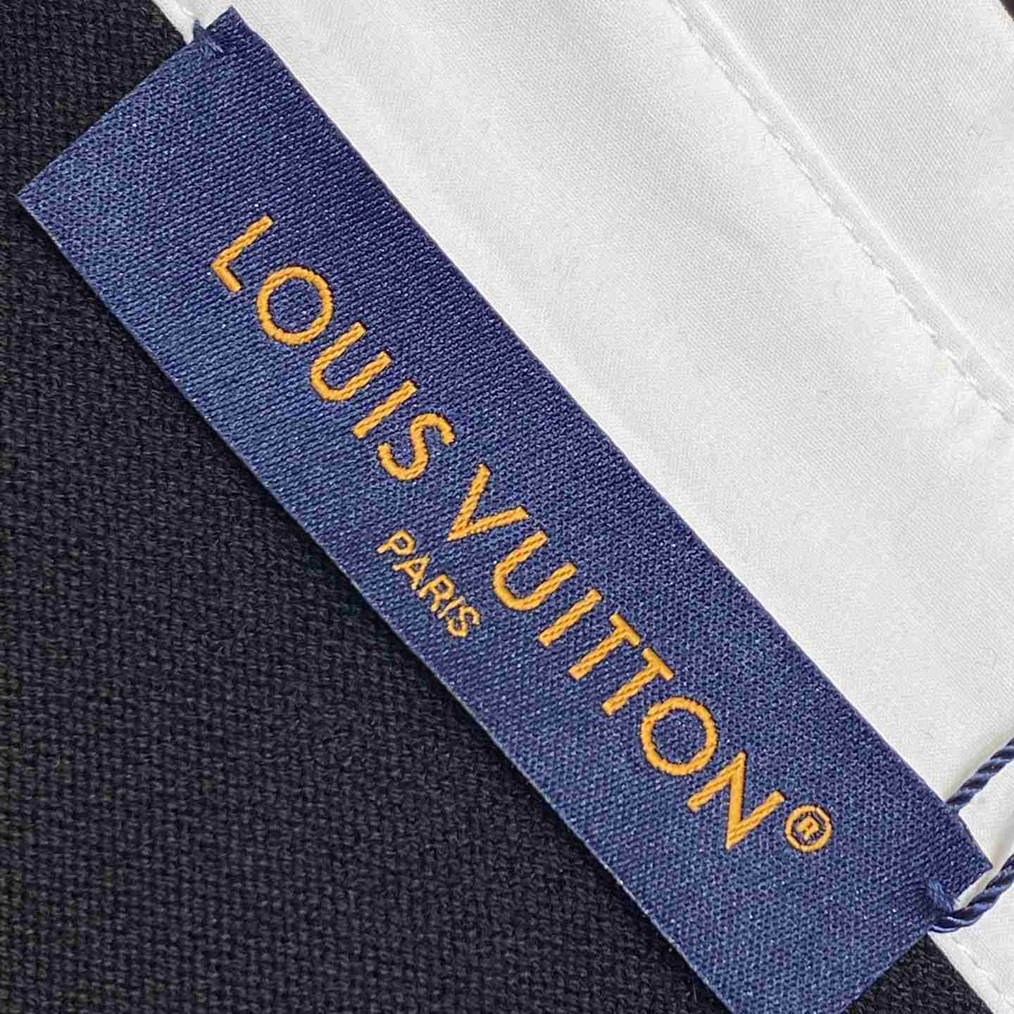 Louis Vuitton Monogram Jacquard Long-Sleeved Polo Shirt   1AGTMB - DesignerGu