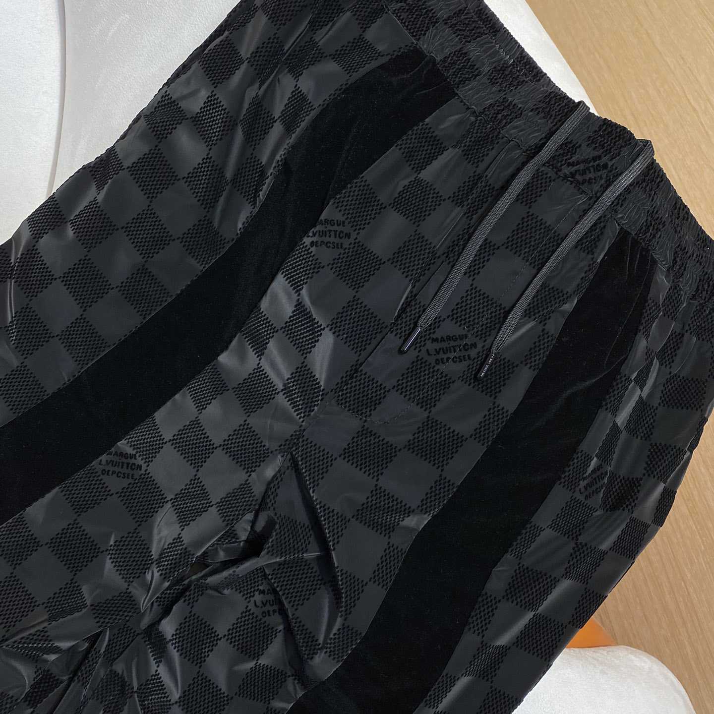 Louis Vuitton Flocked Damier Technical Track Pants   1AHCDQ - DesignerGu