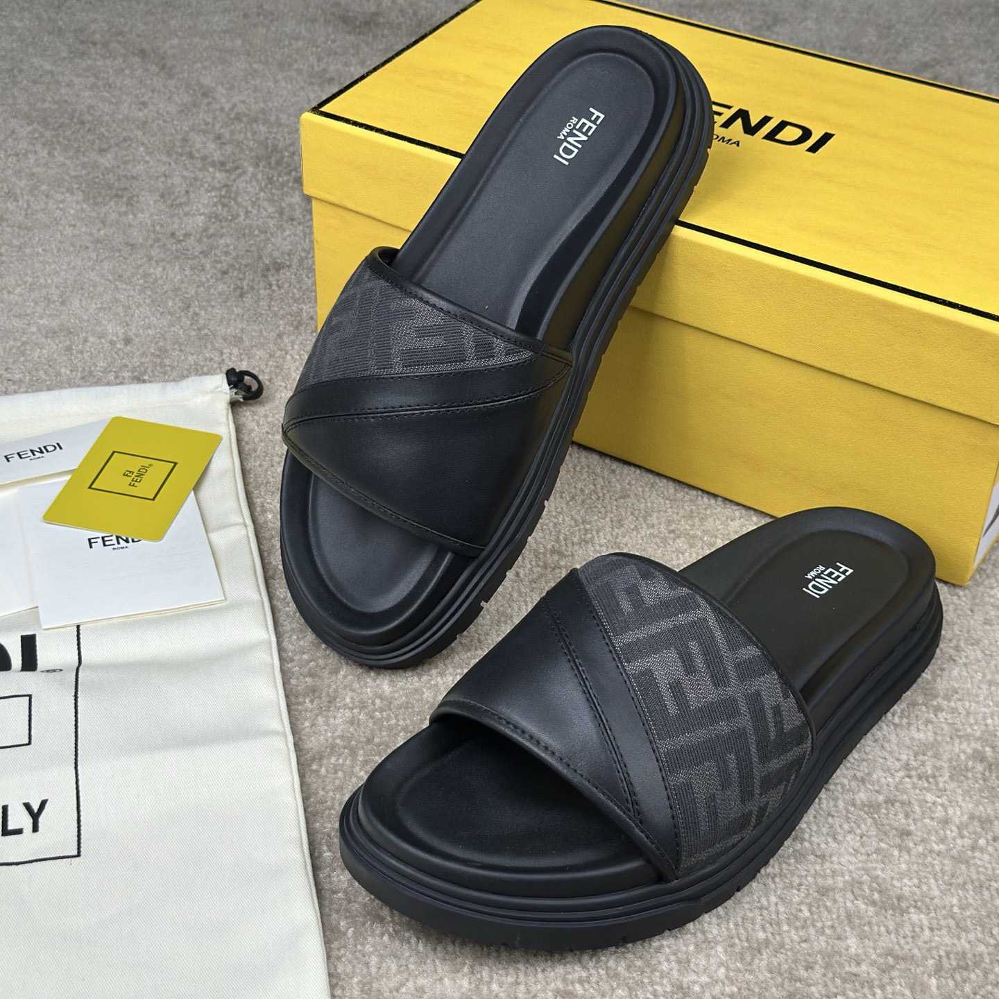 Fendi Diagonal Slides  - DesignerGu