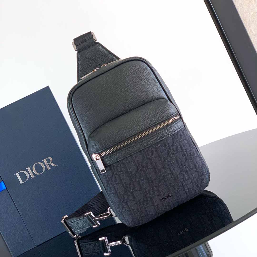 Dior Rider 2.0 Sling Bag  - DesignerGu