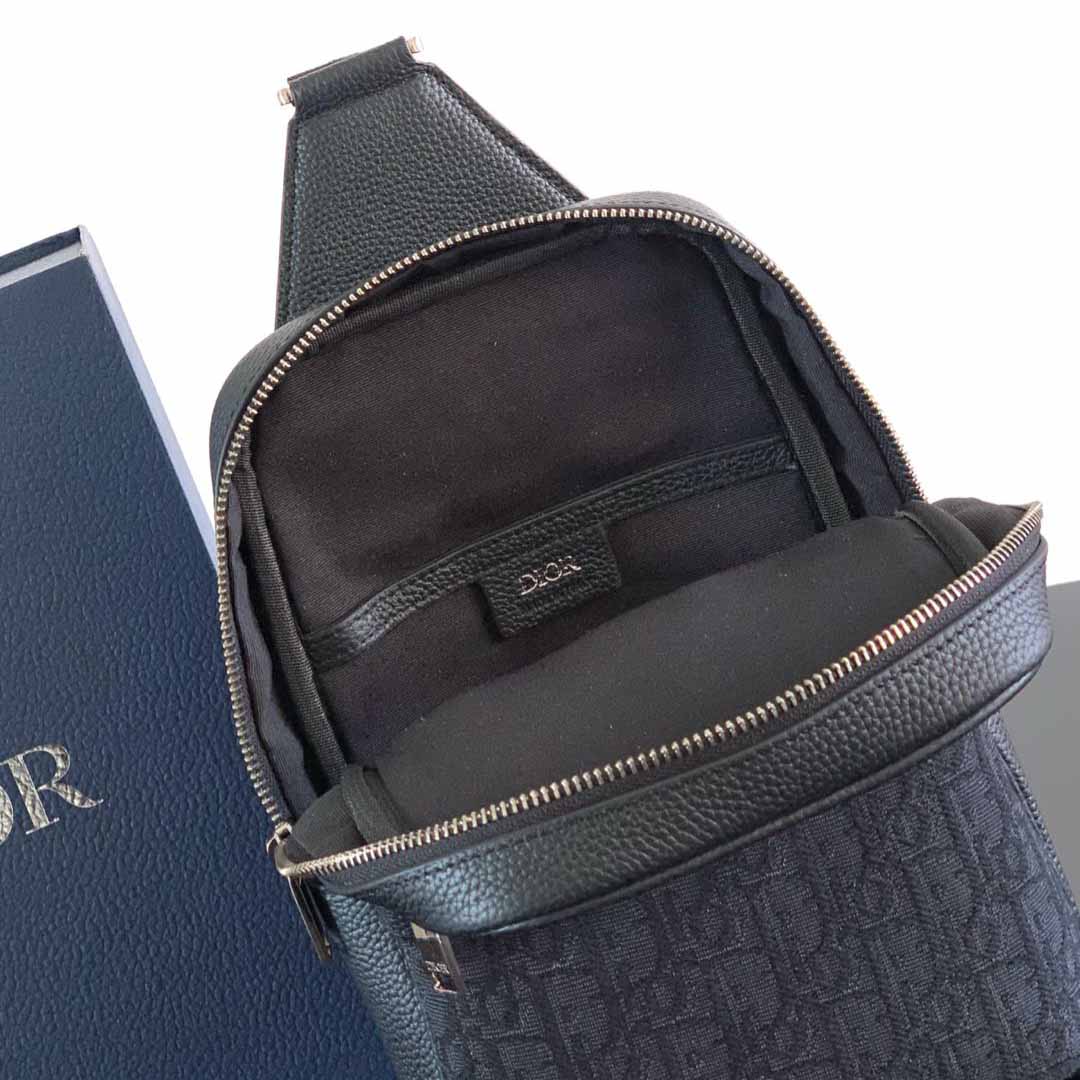 Dior Rider 2.0 Sling Bag  - DesignerGu
