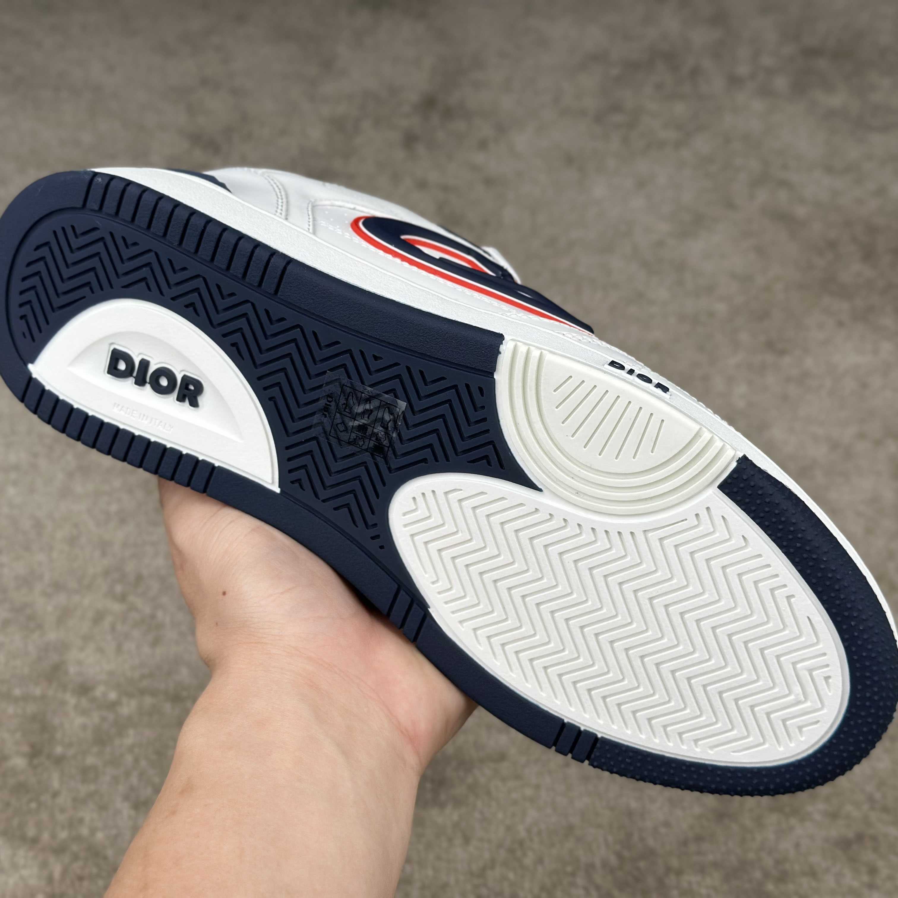 DIOR AND KAWS B57 Dribble Low-Top Sneaker  - DesignerGu